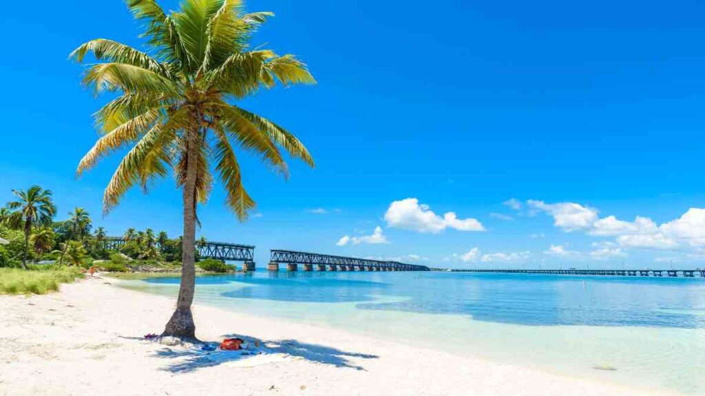 Popular Vacation Spots in Florida, Florida Keys