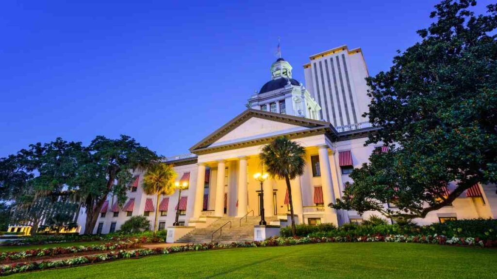 Popular vacation spots in Florida, historic and modern Capitol buildings in Tallahassee