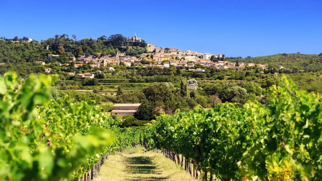 Beautiful villages in Provence, Bonnieux
