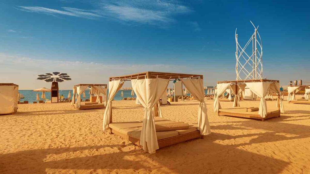 places worth visiting in dubai, The beaches
