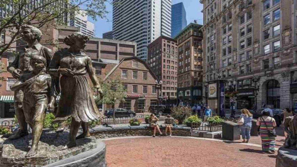 Freedom trail Boston stops, Old Corner Bookstore
