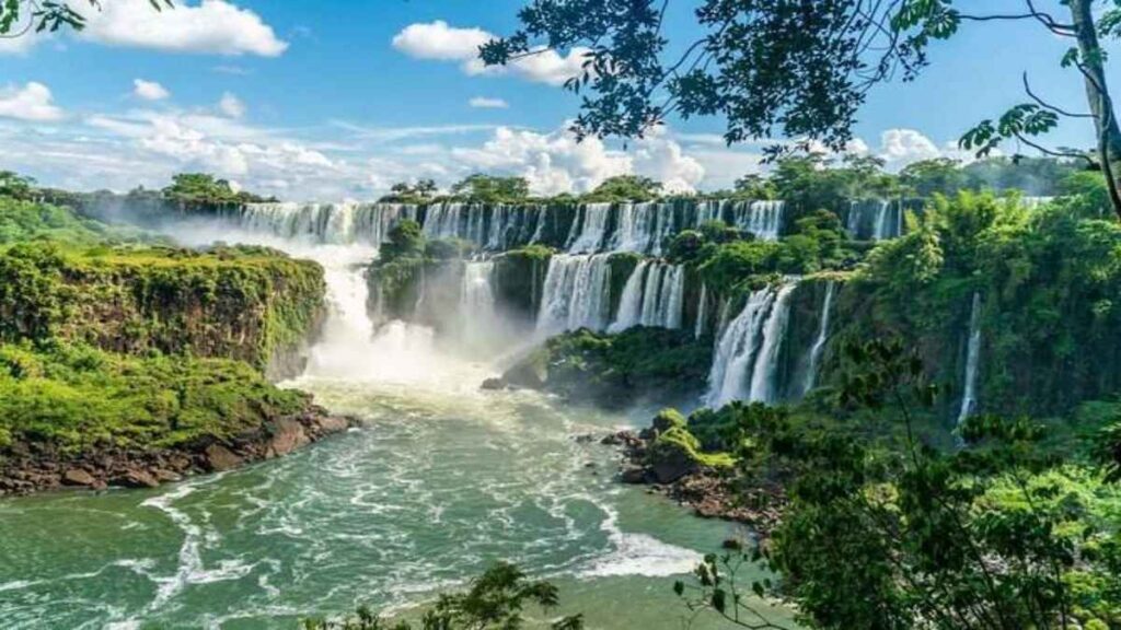 Fun facts about Argentina, Iguazu Falls