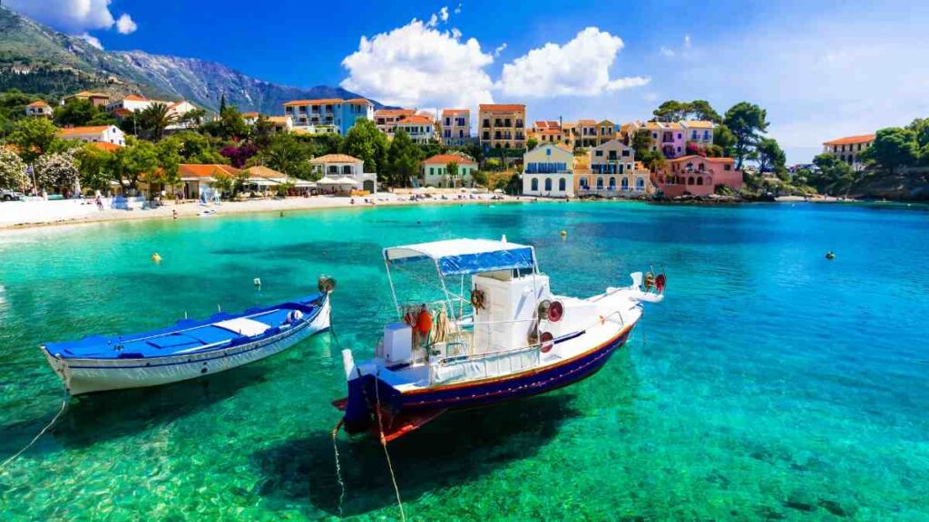 Must-See islands in Greece, Assos Kefalonia