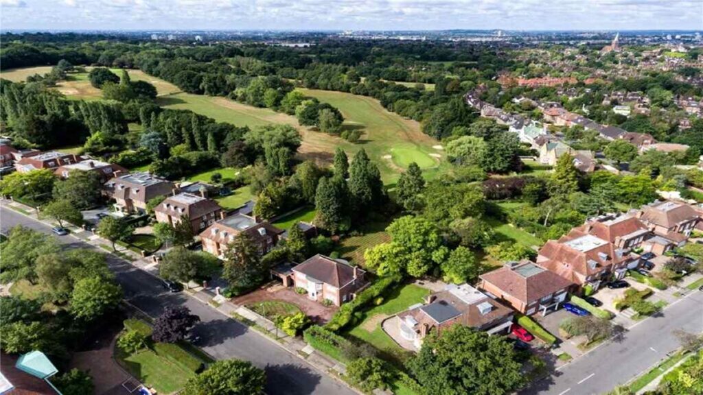 Living in London, Suburbs