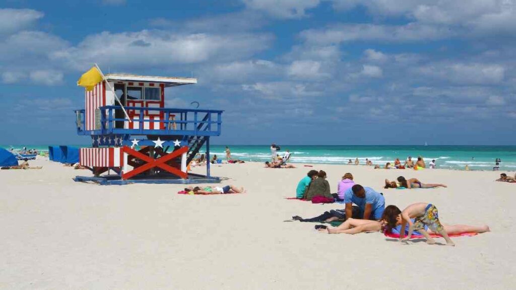 Miami attractions for adults, Florida beach