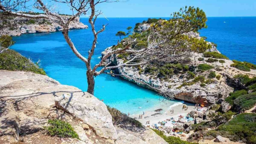 Best beaches in Mallorca Spain, Cala des Moro