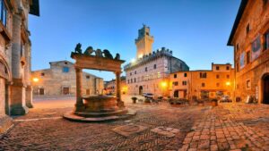 Nicest towns in Tuscany Montepulciano