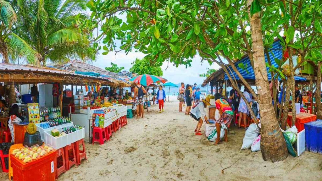 Prettiest Thai islands, Phuket market