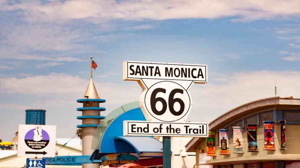 Los Angeles California itinerary, Route 66 sign Santa Monica