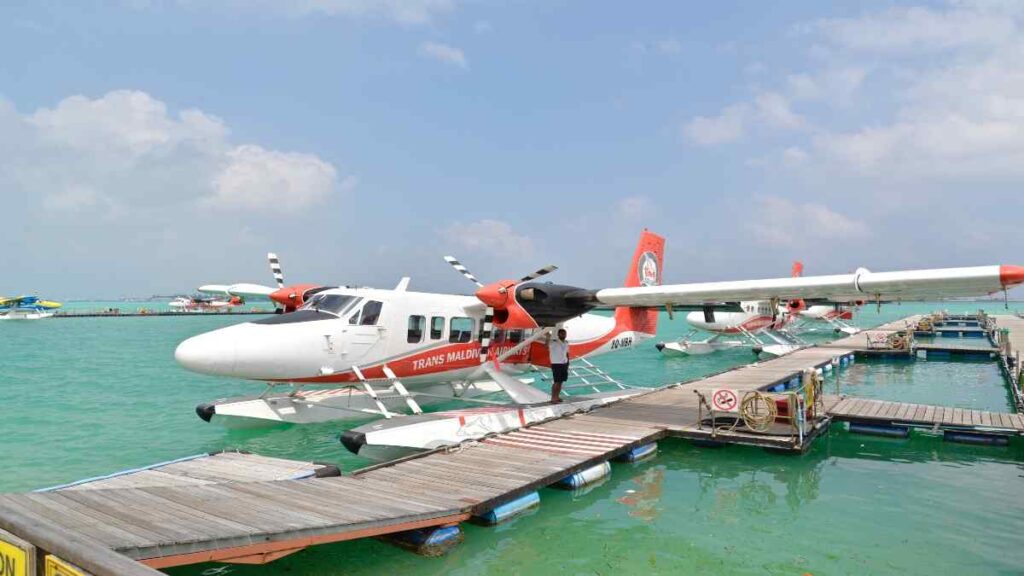Maldivian seaplanes, seaplane travel