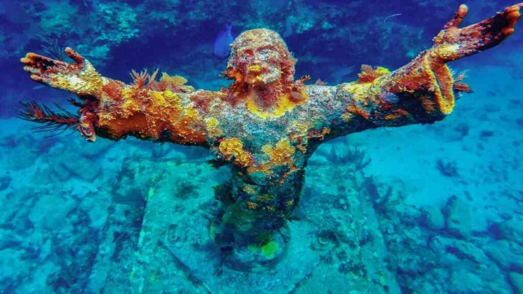 Christ statue