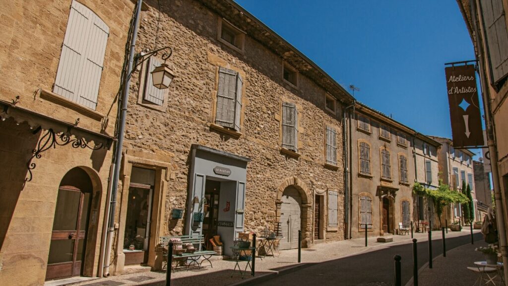 Beautiful villages in Provence, Lourmarin