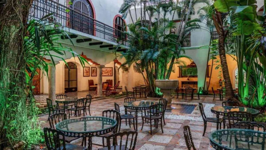Yucatan Peninsula Merida, Casa del Balam