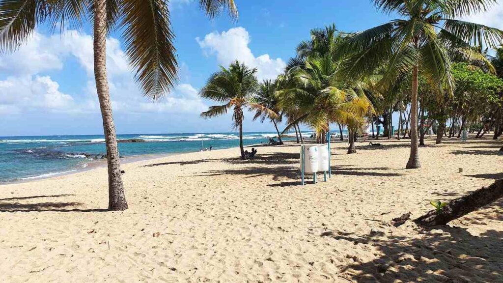 things-to-do-in-Puerto-Rico-Escambron-Beach
