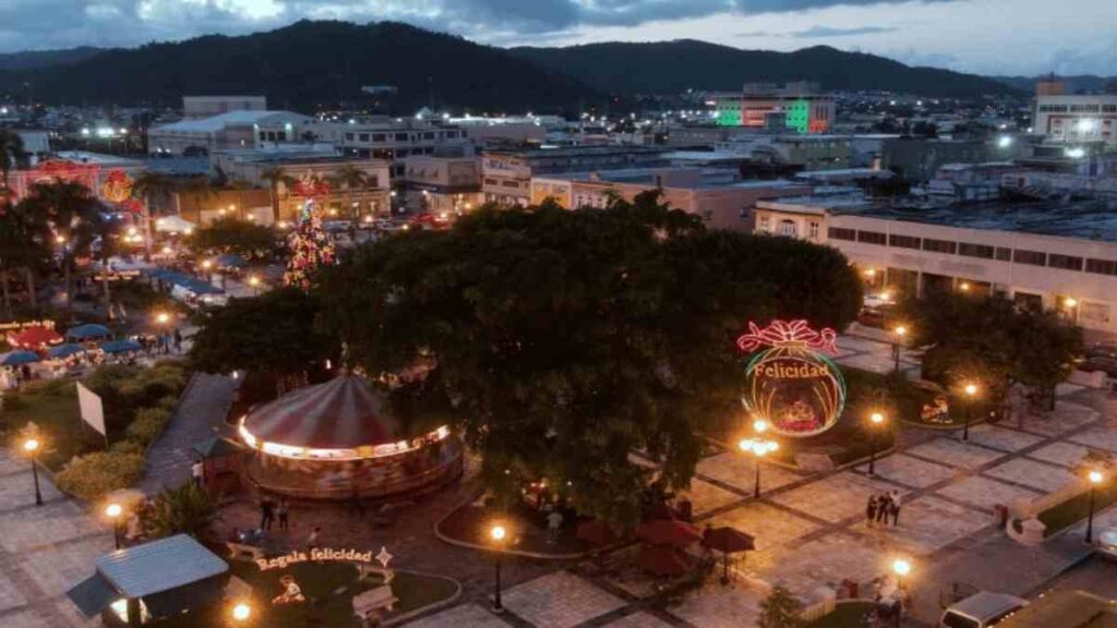 things to do in Puerto Rico, caguas town center
