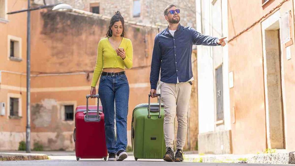 Where to stay in Amalfi Italy, tourists with luggage
