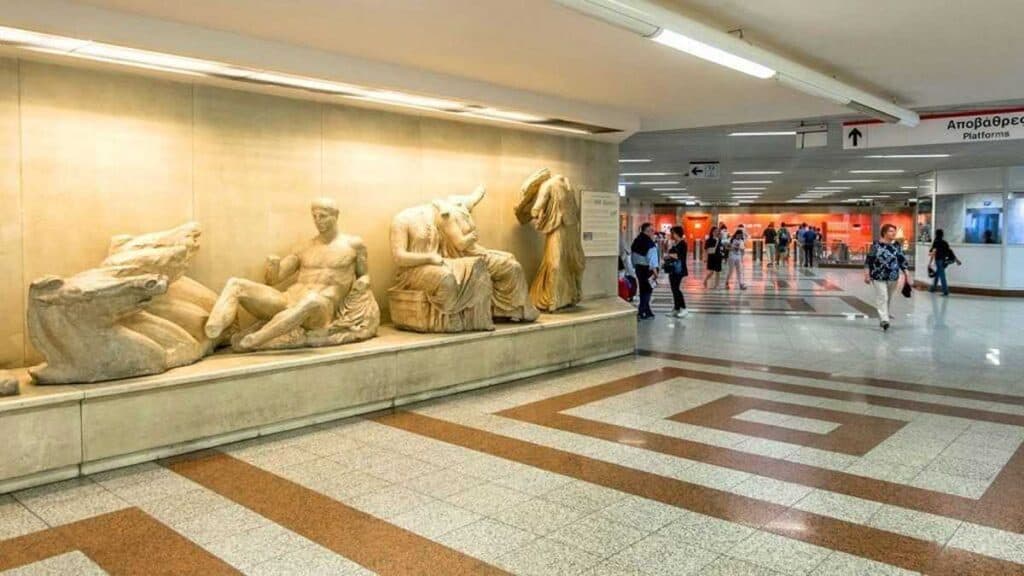 Athens three day itinerary, Acropolis metro station