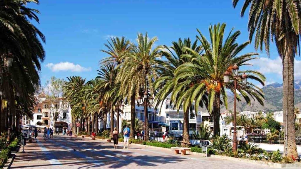 Nerja Spain travel guide, driving in Nerja Spain