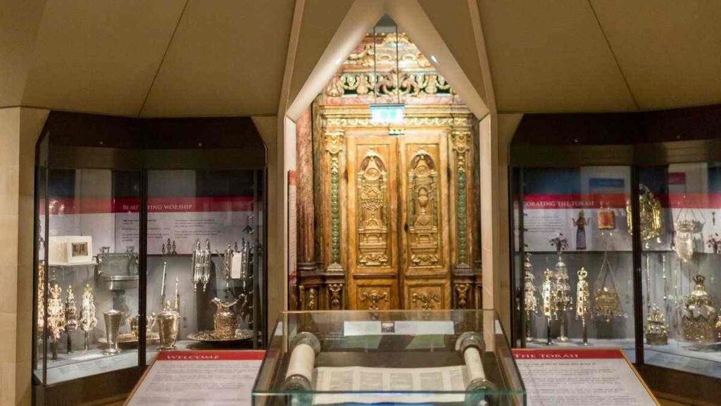 Things to do in Camden Town, Jewish museum