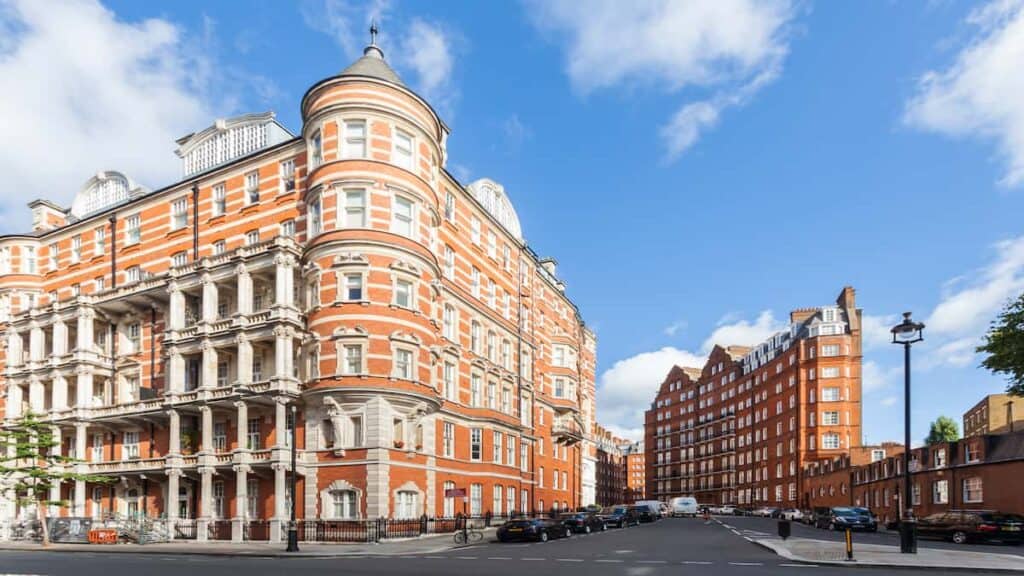 Family Trips to London England, Kensington