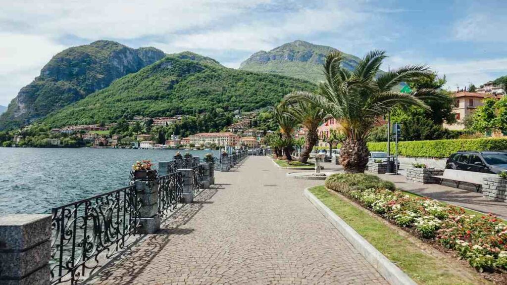 Where to stay on Lake Como, Menaggio lakefront promenade