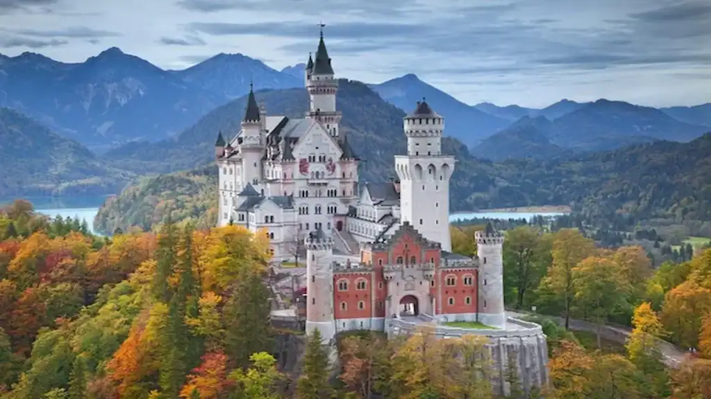 Train trips across Europe, Neuschwanstein Castle
