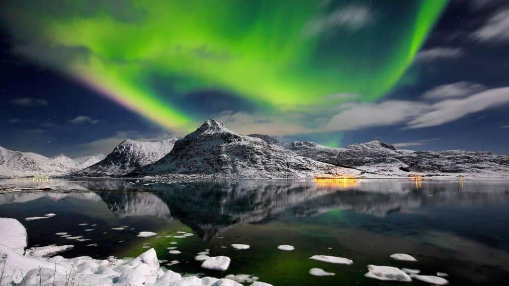 Norwegian aurora borealis, Lofoten