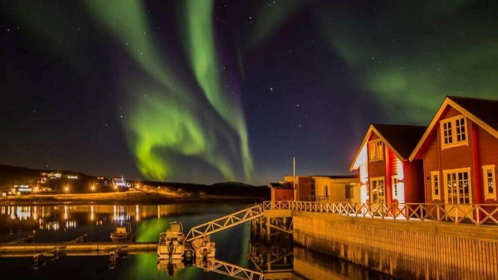 Norwegian aurora borealis, Lyngen