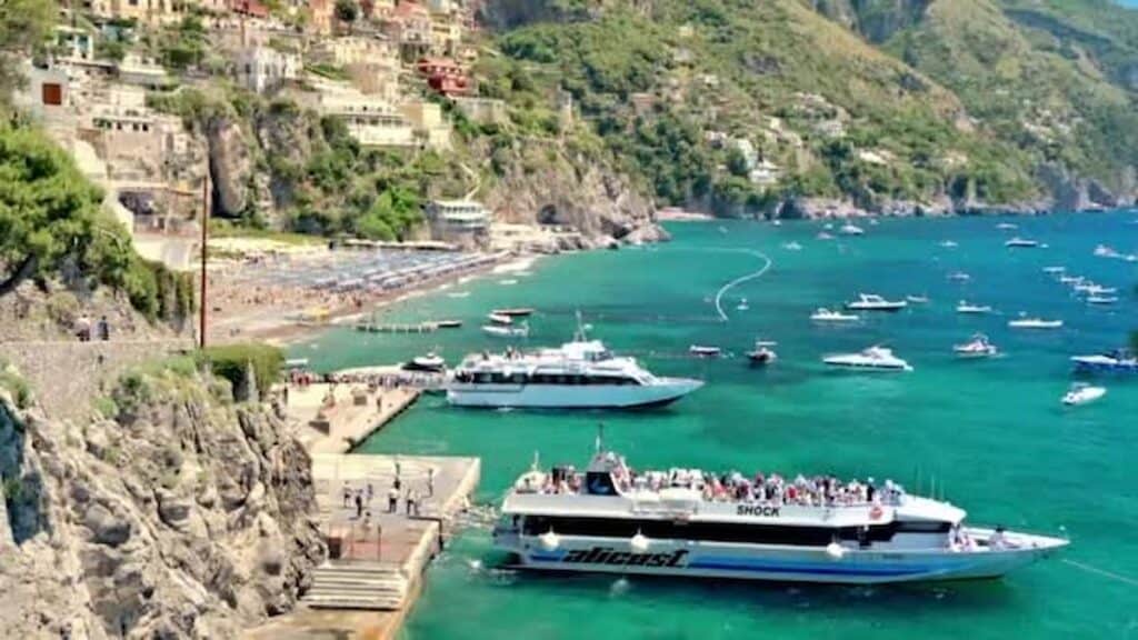 Where to stay on the Amalfi coast, Positano ferry