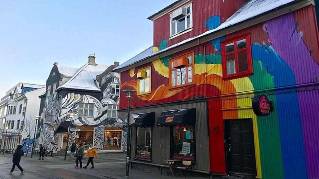 Attractions in Reykjavik Iceland, Reykjavik street walking