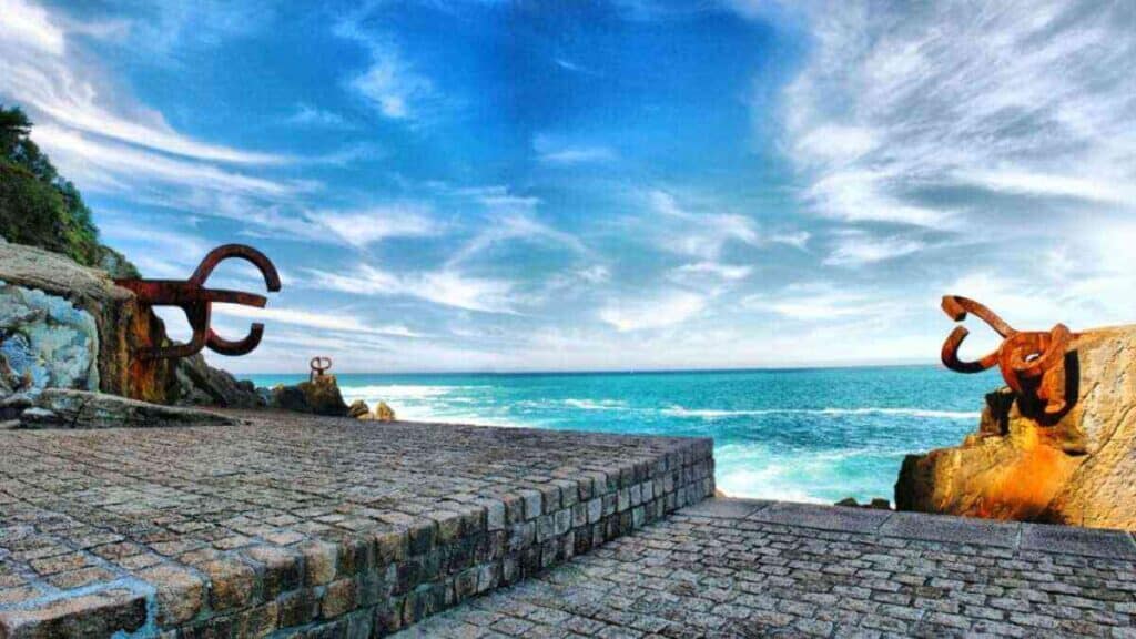 Attractions in San Sebastian Spain, Peine del Viento XV