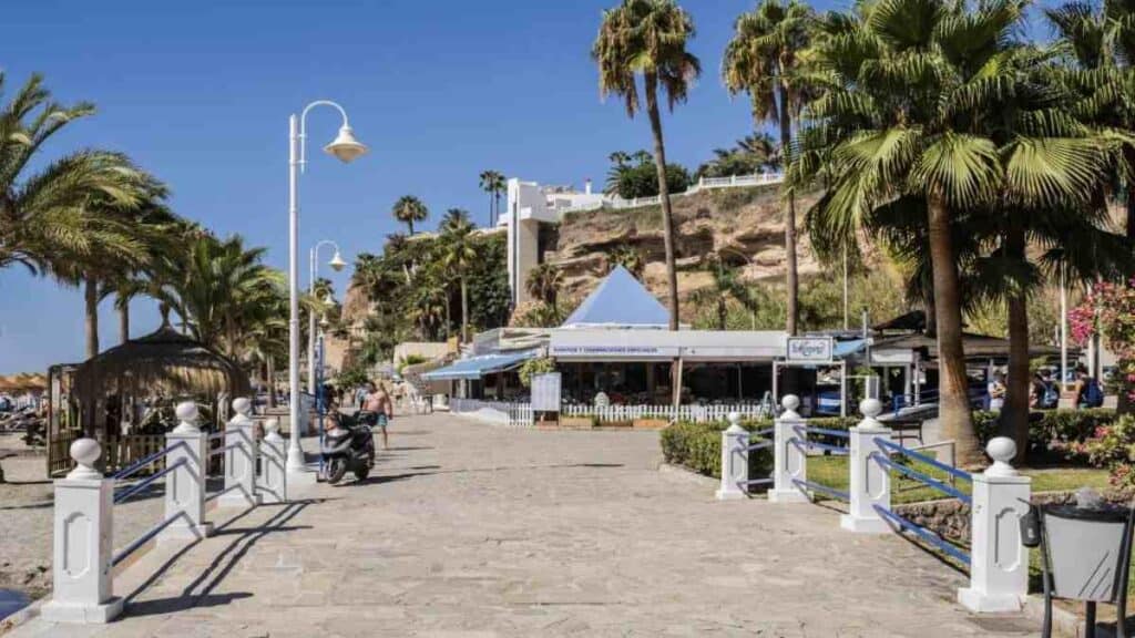 Nerja Spain travel guide, Ayo