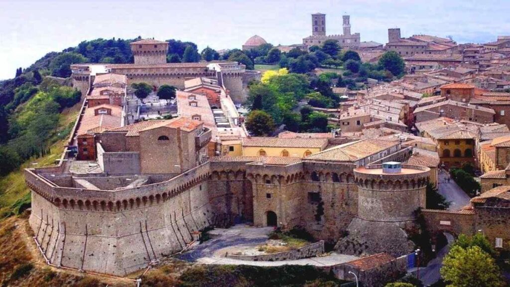 Prettiest towns in Tuscany, Volterra