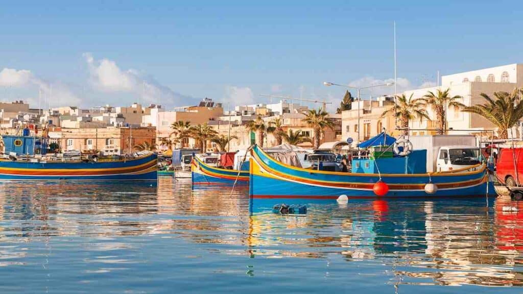 Malta vs Greece, for weather