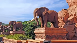 Tourist sites in South Africa, elephant statues