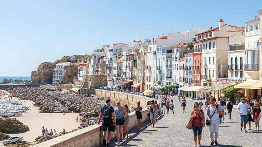 Where to stay in Algarve Portugal, sightseeing in Portimรฃo