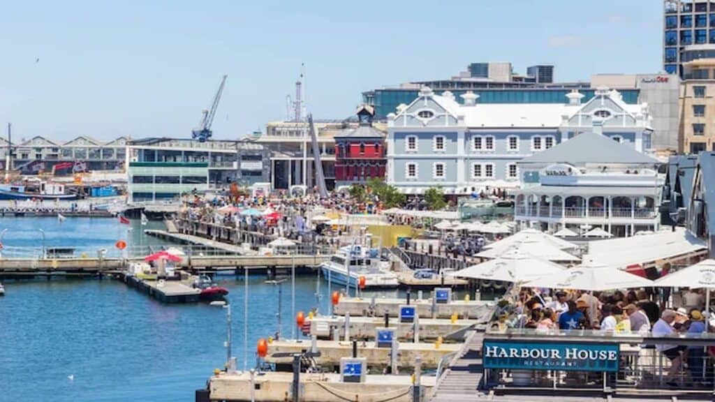 Tourist sites in South Africa, v&a waterfront