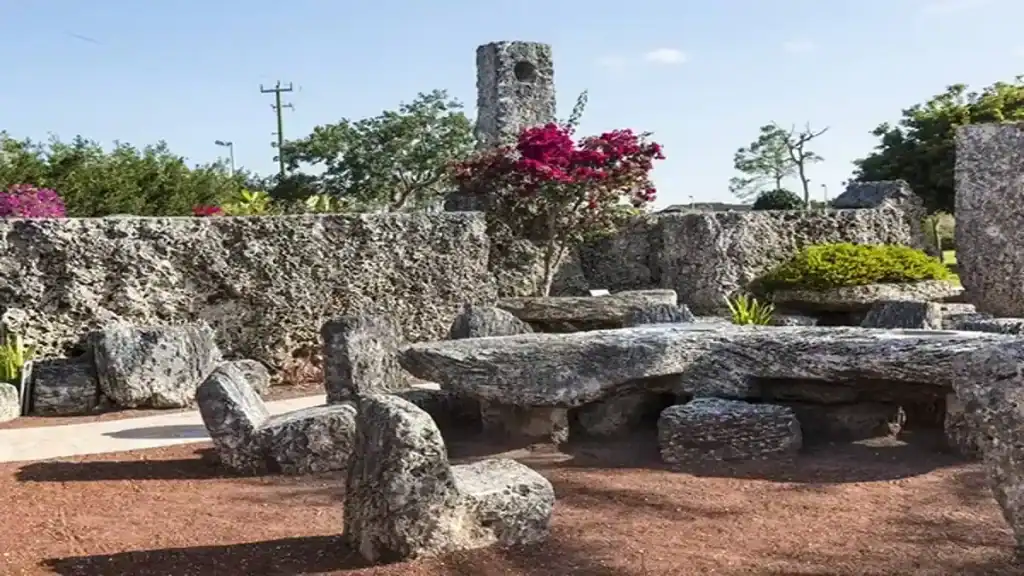 Coral Castle homestead florida, throne
