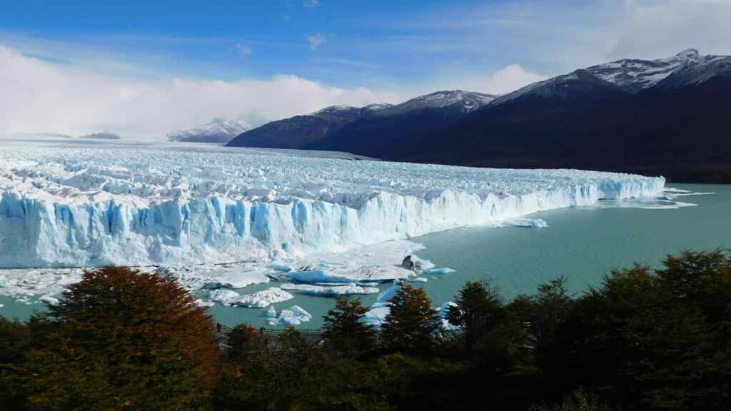 Things to see in Argentina, Perito Moreno glacier ice