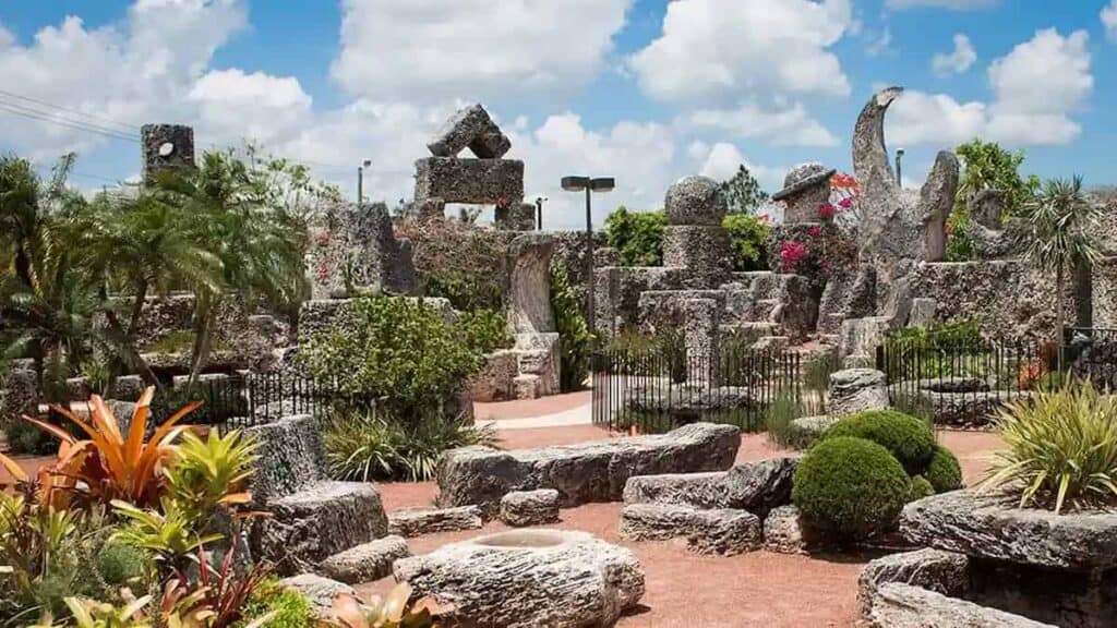 Coral Castle homestead florida, surprising