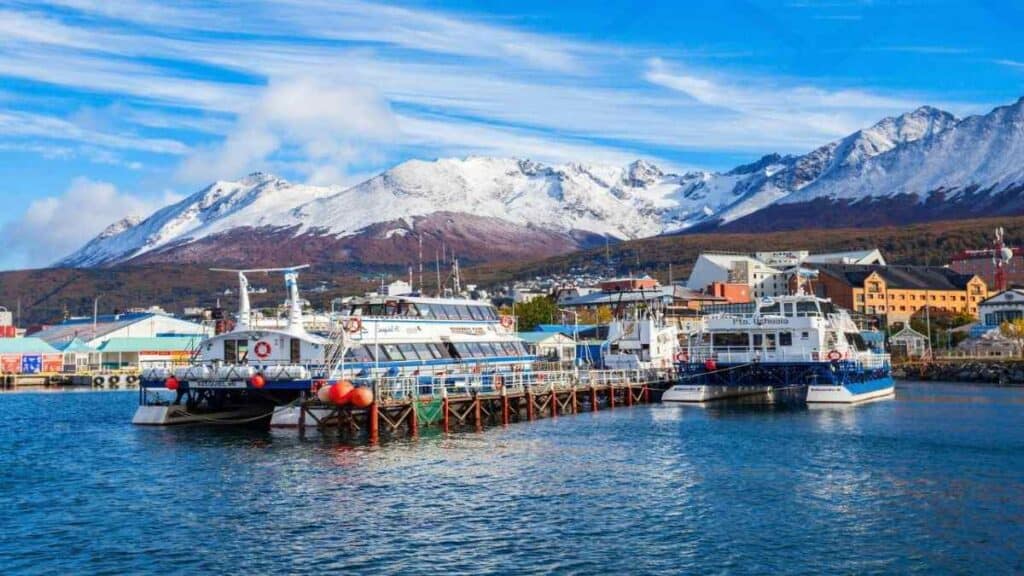 Things to see in Argentina, Ushuaia Beagle Channel boats