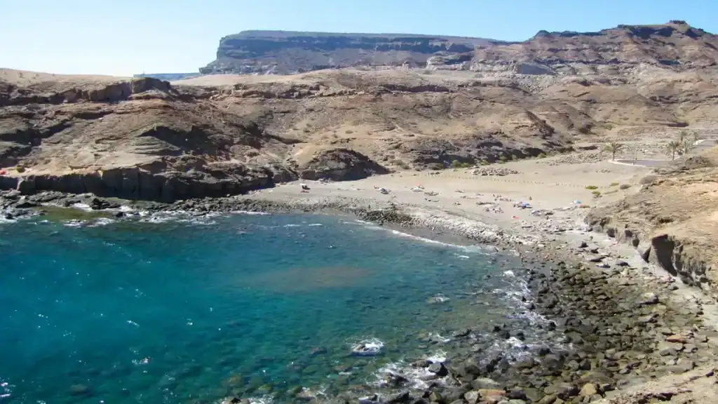 Puerto Rico clothing optional beaches, Medio Almud