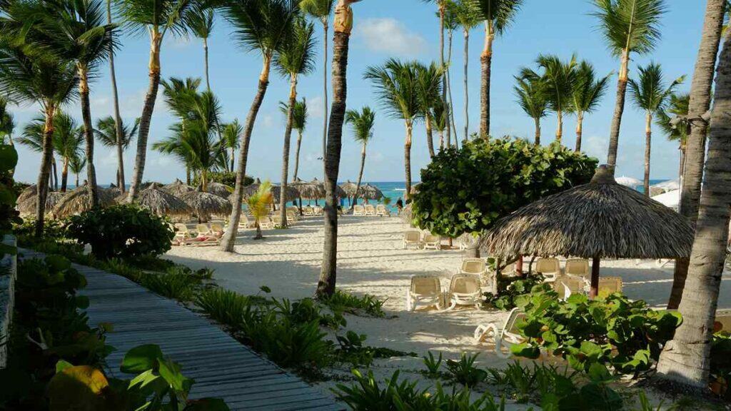 Best time to visit Punta Cana, sunny beach
