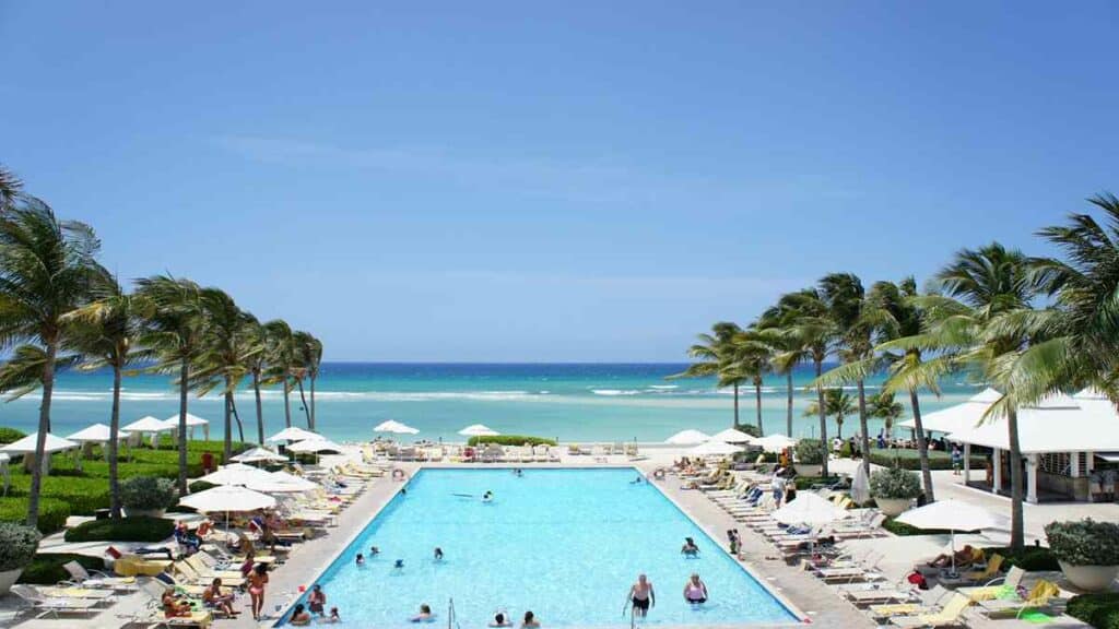 Best time to visit Punta Cana, resort pool