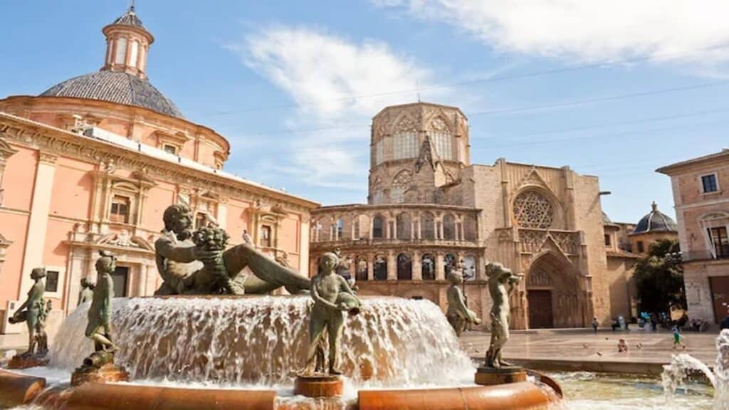 Prettiest cities in Spain, Cathedral in Valencia.