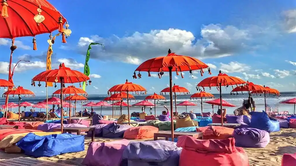 Canggu or Seminyak, Beach at Seminyak