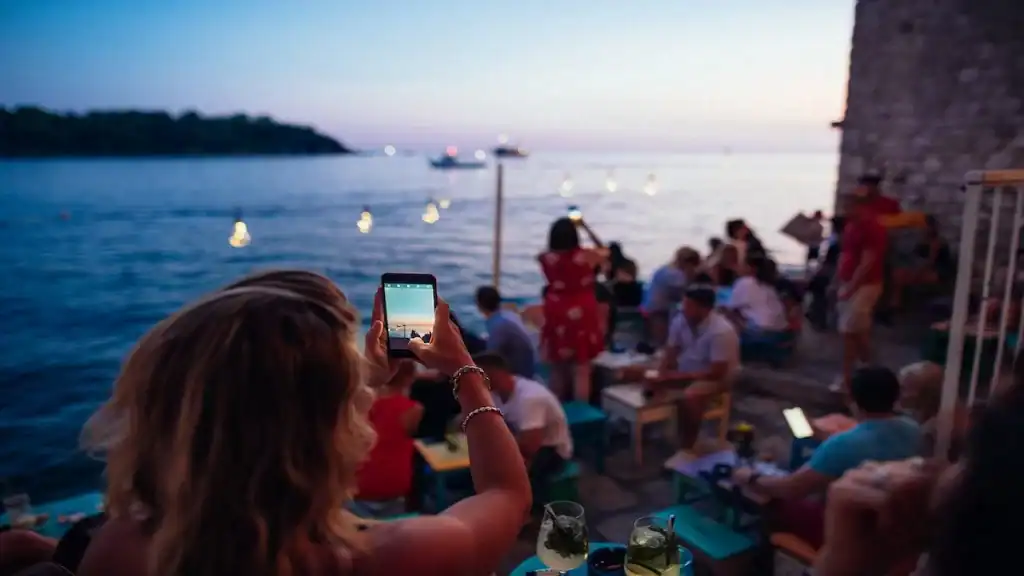 Things to do in Rovinj, Mediterraneo Bar