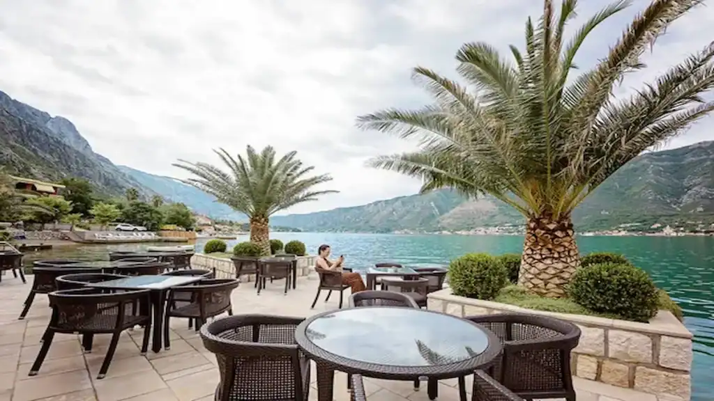 Kotor or Budva, Forza Mare Hotel