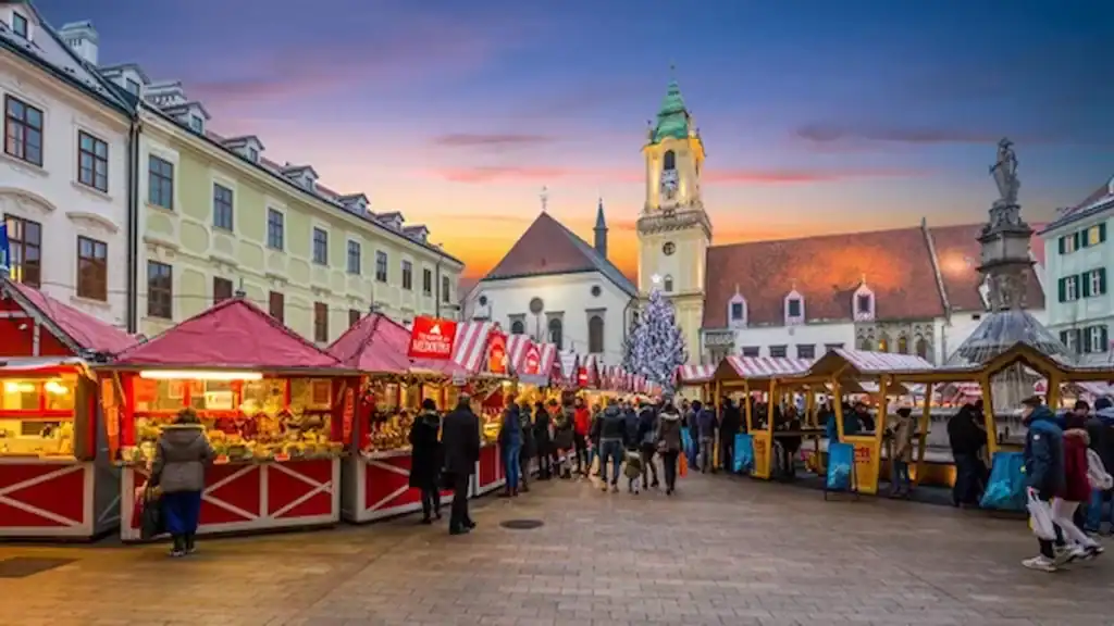 Is Bratislava worth visiting, Christmas market