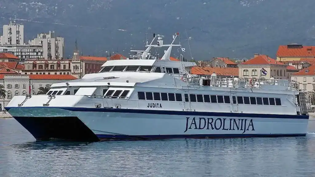 Things to do In Hvar, ferry
